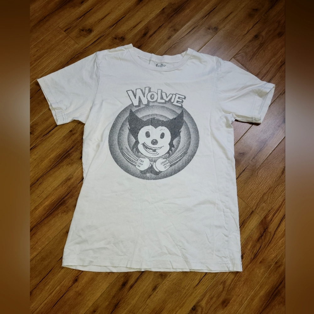 2011 Threadless "Old, Old Friend" Wolvie Tee